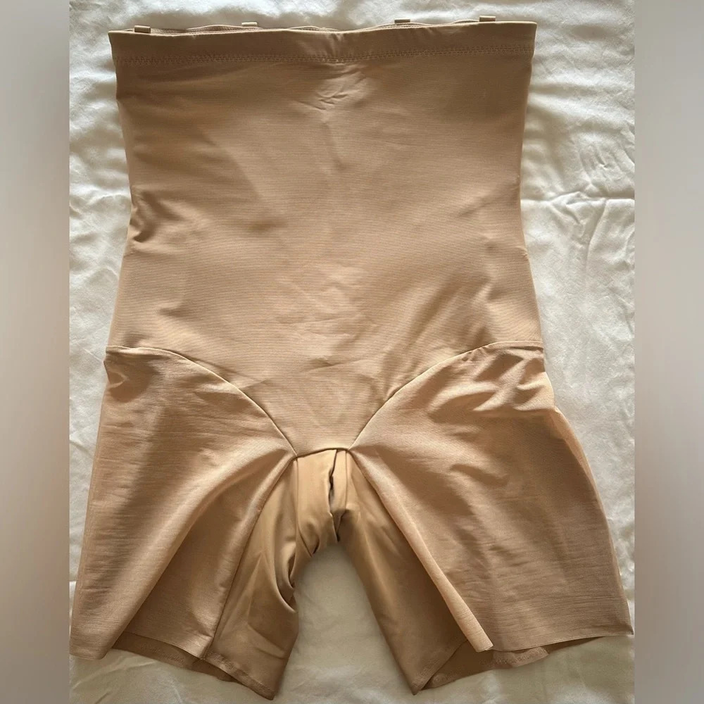 Honeylove SuperPower Shorts Sand Size 2X